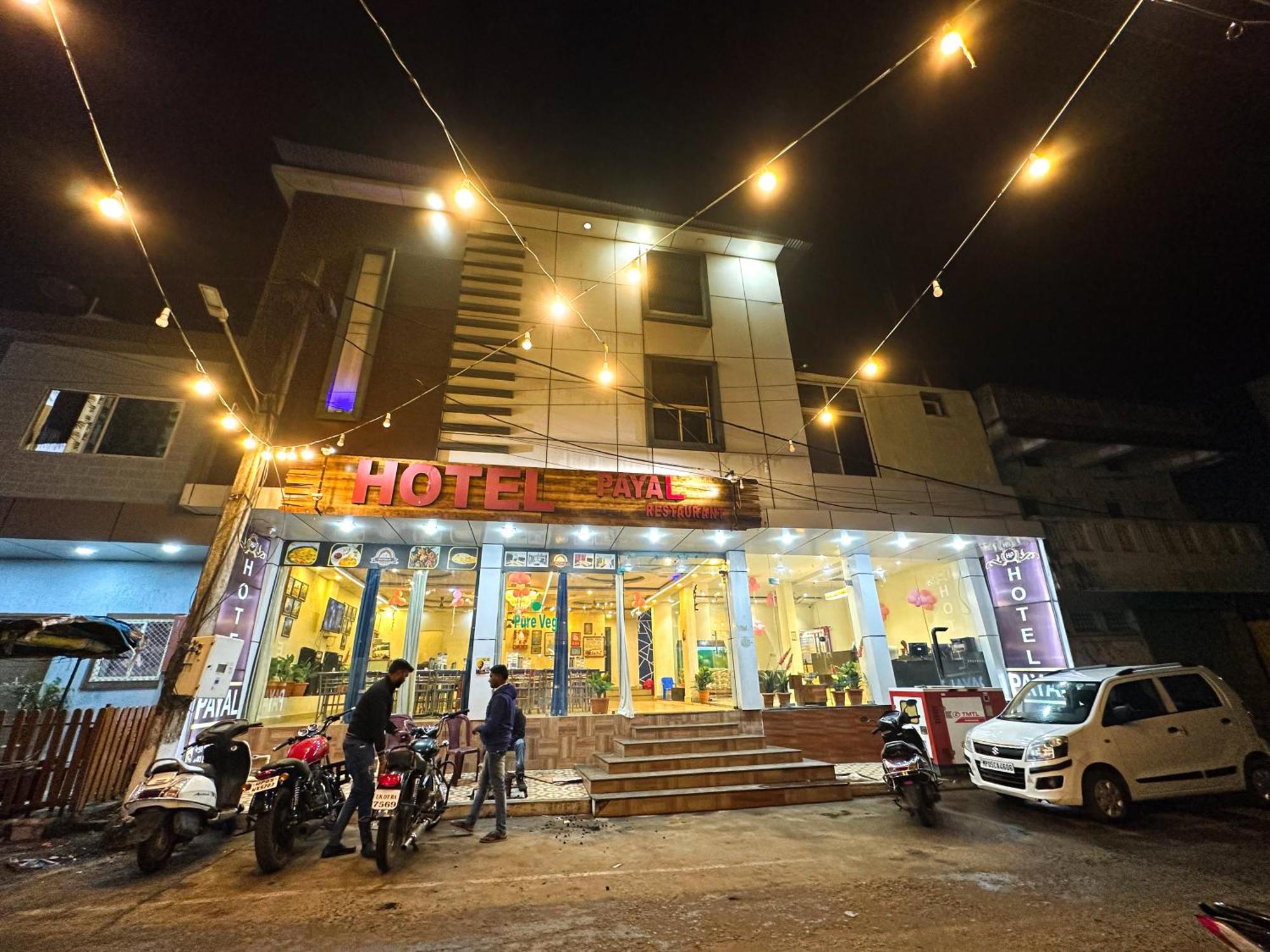 Hotel Payal & Restaurent Pachmarhī Exterior foto